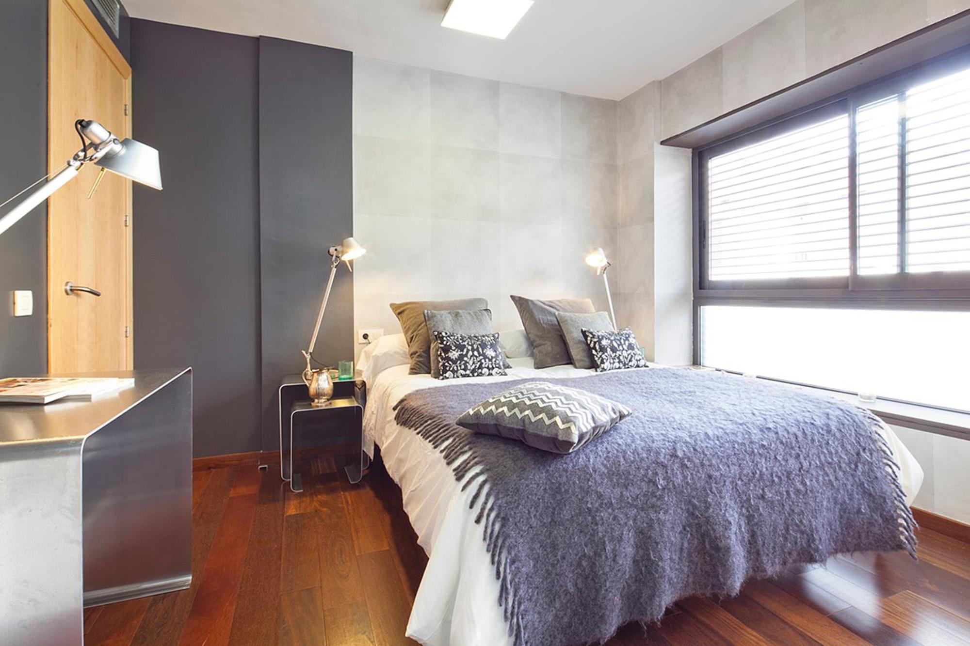 My Space Emirates - Splendid Apartment With Terrace And Pool Near Park Gueell Barcelona Exterior photo