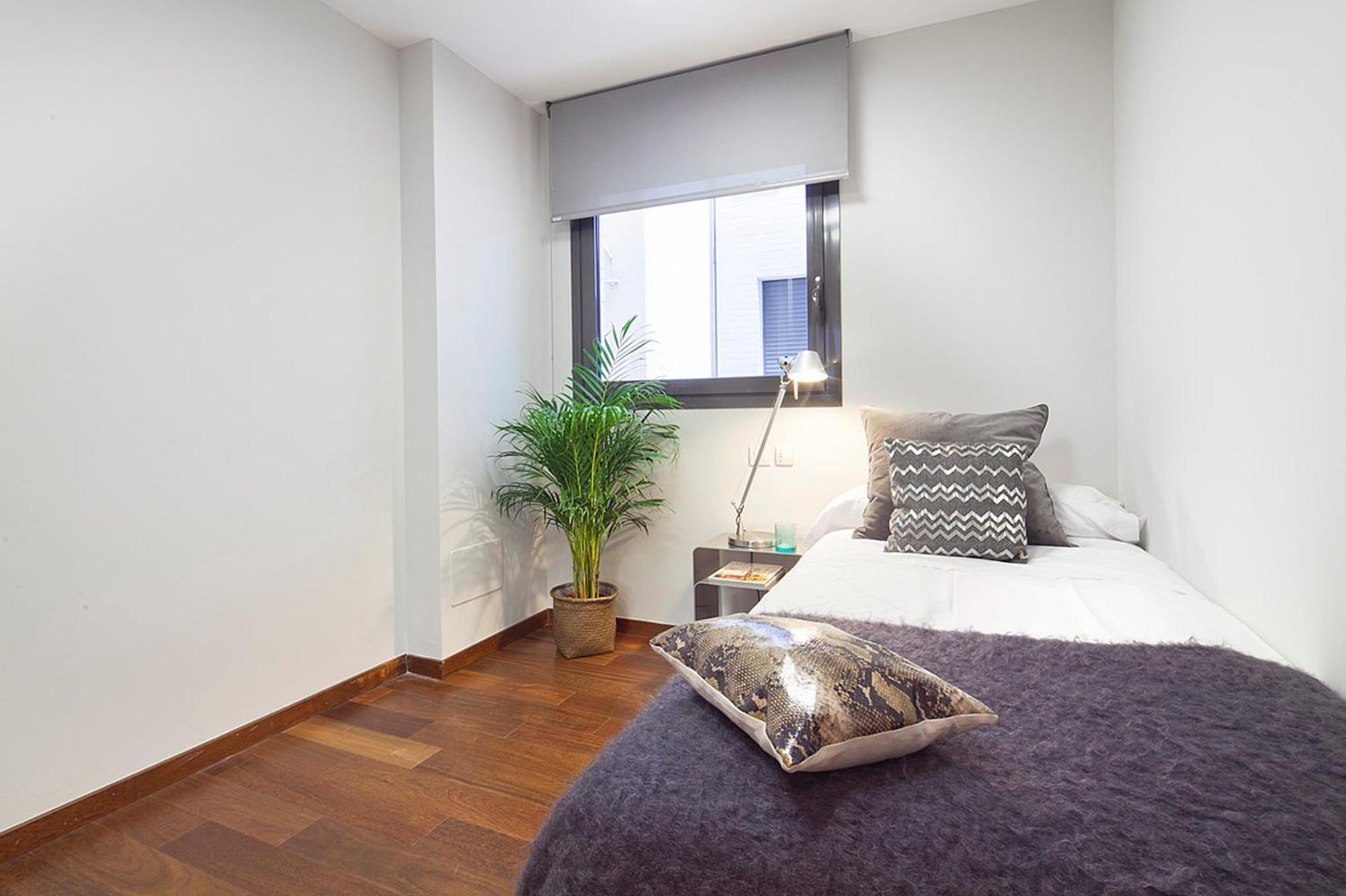 My Space Emirates - Splendid Apartment With Terrace And Pool Near Park Gueell Barcelona Exterior photo