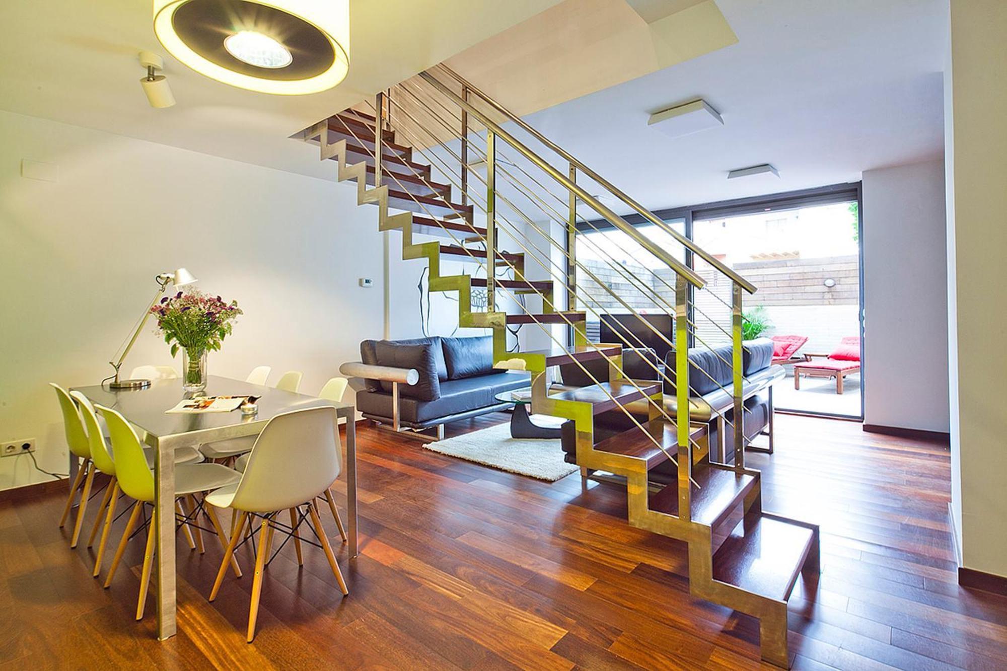 My Space Emirates - Splendid Apartment With Terrace And Pool Near Park Gueell Barcelona Exterior photo